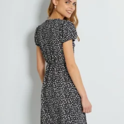 Robe à Motifs Avec Manches Ballons