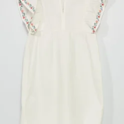 Robe Avec Fleurs Brodées