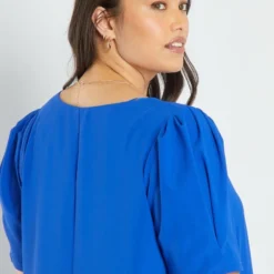 Robe Courte Encolure V