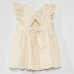 Robe De Cérémonie Avec Broderies Anglaises