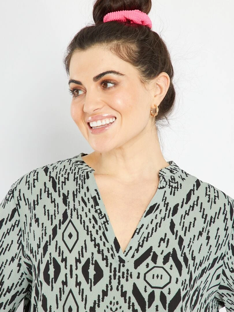 Robe Fluide Courte 'Only Carmakoma' – Image 3